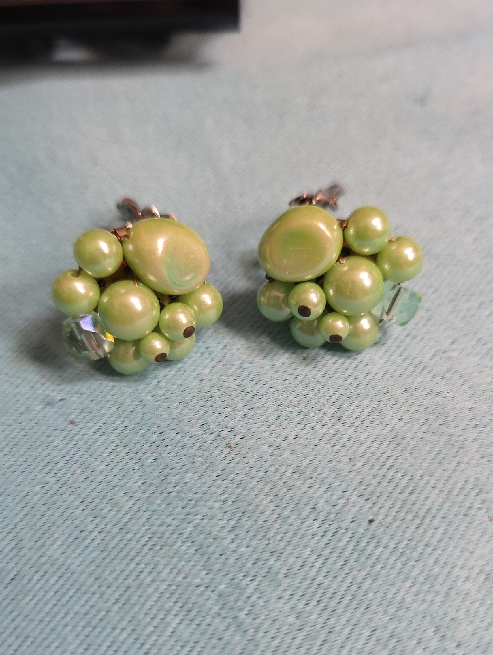 Japan Green Cluster Bead Clip-On Earrings
